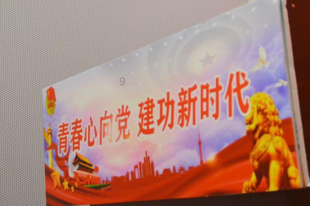 轻熟风单品：喇叭裤、阔腿裤、包臀裙、短裙，穿成温柔小姐姐