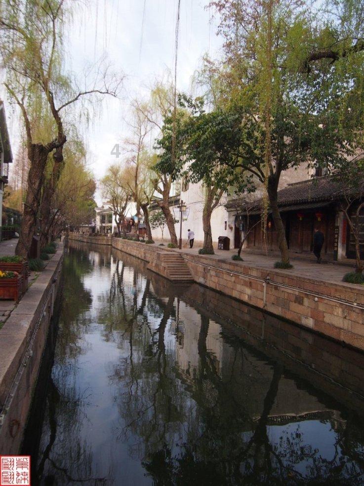 办公时间窗口没人 群众空跑两趟